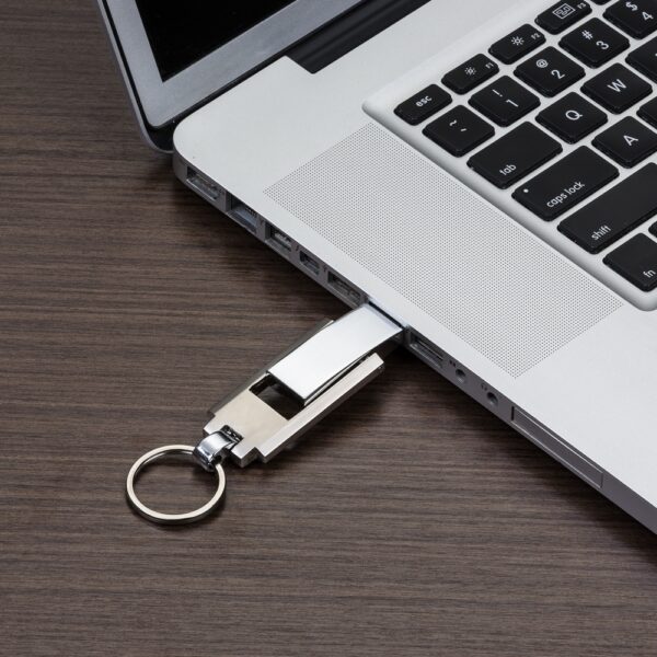 Pen Drive Chaveiro Metal 4GB/8GB S730