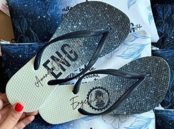 Chinelo Borracha Similar Personalizado para Festas e Eventos Schinelo - Image 4
