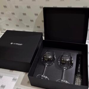 Kit Executivo Vinho Duas Taças Cristal Bordeaux 650ml e Abridor de Vinho Elétrico em Caixa Cartonada para Presente Box Skitvinho
