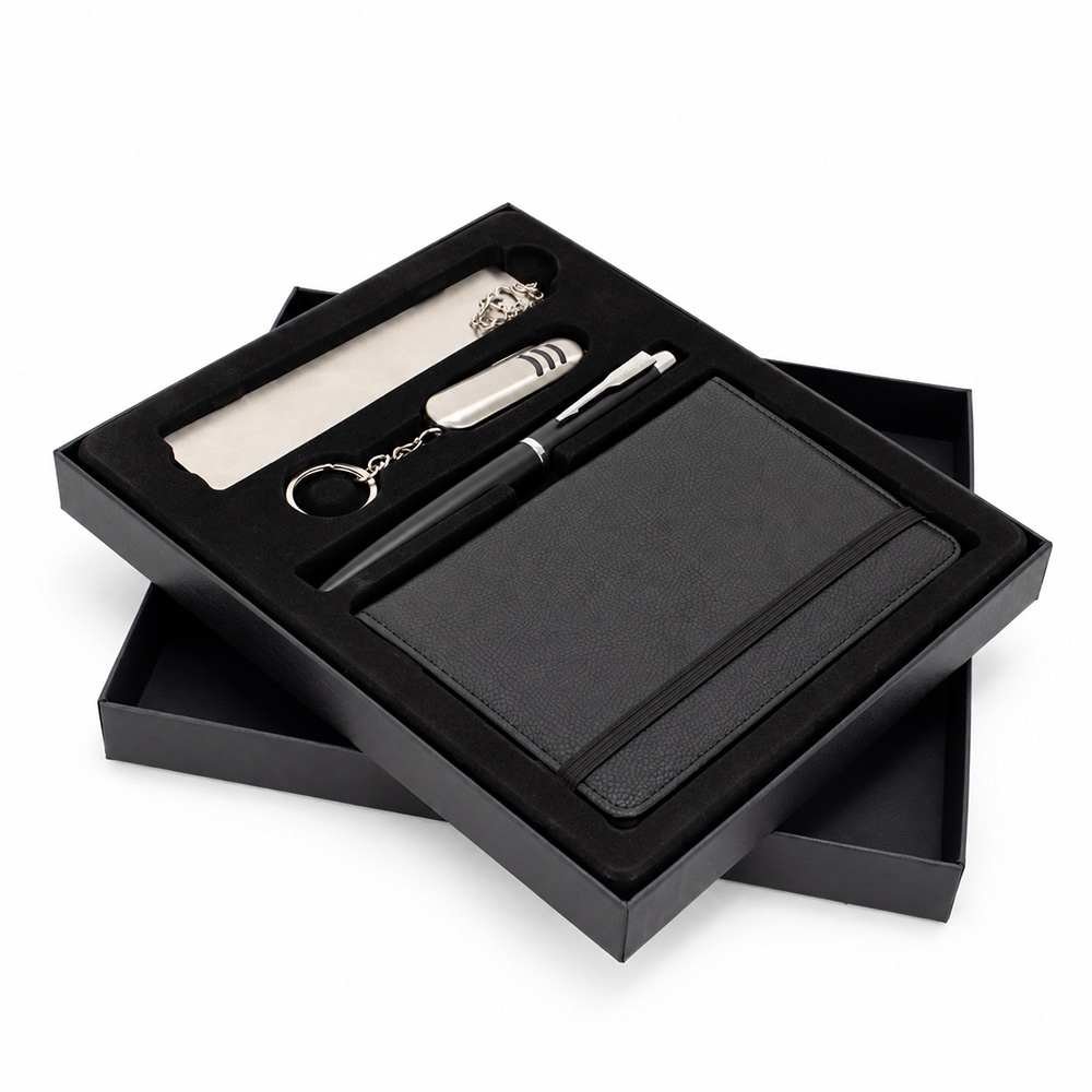 Conjunto Kit Executivo 3 Itens Caderno Moleskine B6 Caneta Canivete e Marca-página Metálicos com Estojo p-presente Tam 21x18cm S83291 - Imagem 2