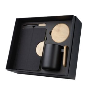 Conjunto Kit Executivo 4 Itens, Caderno Molesquine A5 Porta Celular, Caneta Metalica, Caneca Ceramica Detalhes Bambu e Porta-copo Bambu S08551